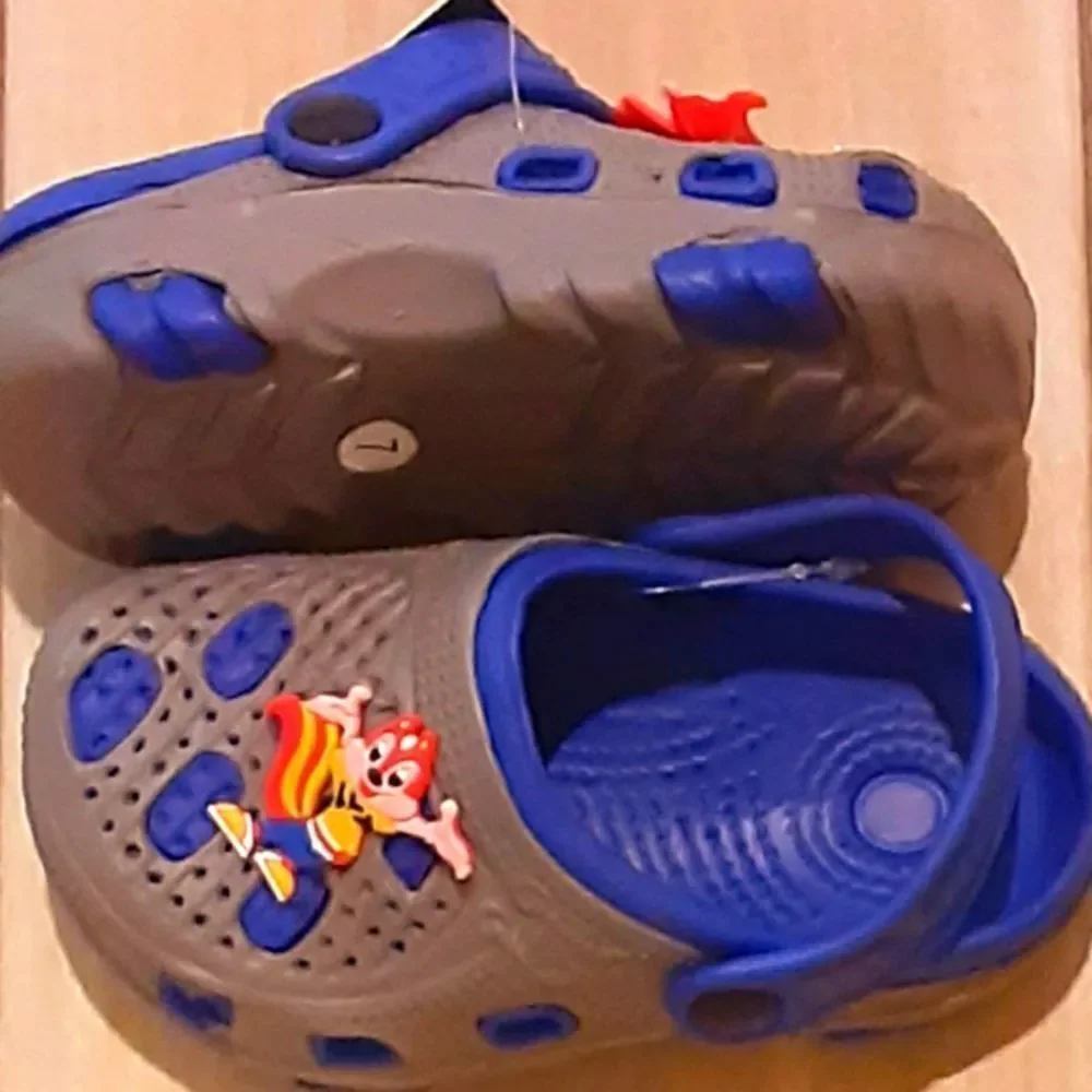 ❤❤CHILDREN CLASSIC CLOGS WATER SHOES